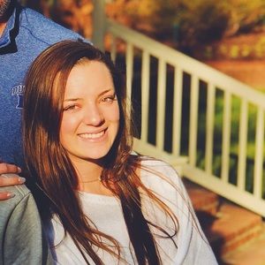 Meet your Posher, Abigail